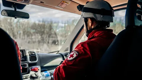 Водія «Червоного Хреста» затримали під час евакуації херсонців
