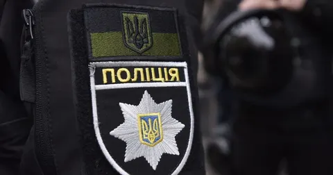 Евакуацію з Херсона зупинили через затримання водія Червоного Хреста
