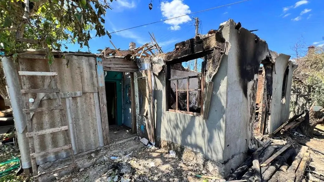 Росіяни за добу обстріляли 30 населених пунктів Херсонщини: загиблий і поранені