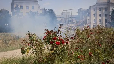 Дрон атакував чоловіка у Херсоні, ще один — у Молодіжному