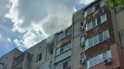 Дрон влучив у квартиру на 9-му поверсі в Херсоні: чоловік поранений, оселя вигоріла