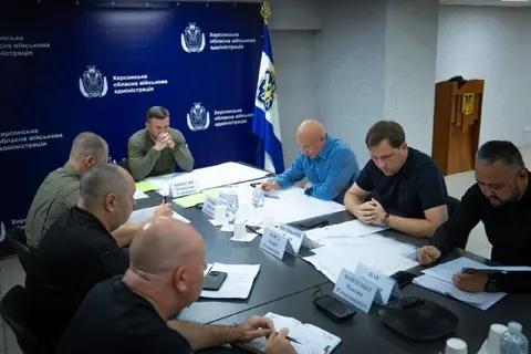 На Херсонщині дороги вкрили антидроновими сітками: скільки кілометрів захищено