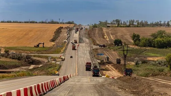 Окупанти визнали проблеми на трасі до Криму, але кажуть про покращення