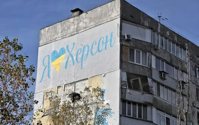 Обстріли Херсонщини: 43 населені пункти під вогнем, дев'ятеро поранених