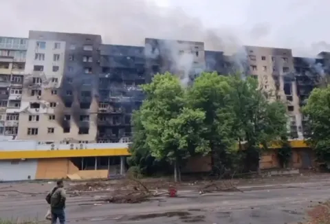 Атака на Херсон: загинула 86-річна жінка, шестеро поранених