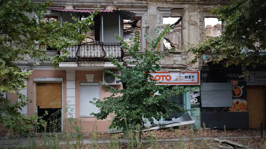 Атаки дронів на Херсон і Урожайне, евакуація з ТОТ: що відомо про 1672-й день війни