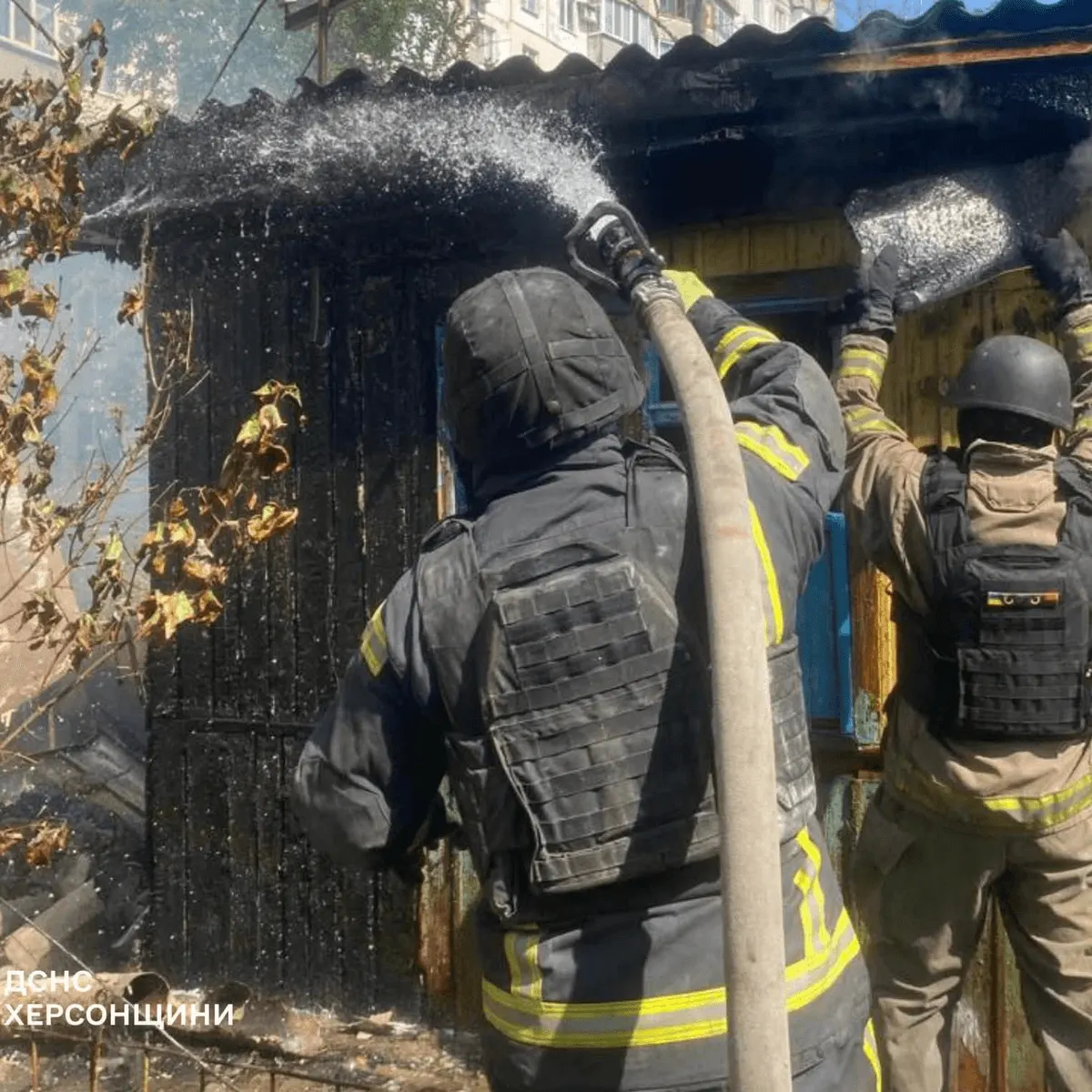Удари по Херсонщині: двоє загиблих, 13 поранених, серед них медики