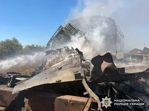 Удар по Херсонщині: двоє загиблих, серед поранених — діти та медсестра
