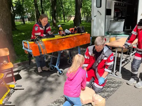 Херсонці взяли участь у «Медичному пікнічку» в Хмельницькому