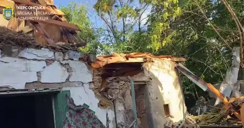 Обстріли Херсонщини: двоє загиблих та дев'ятеро поранених за добу