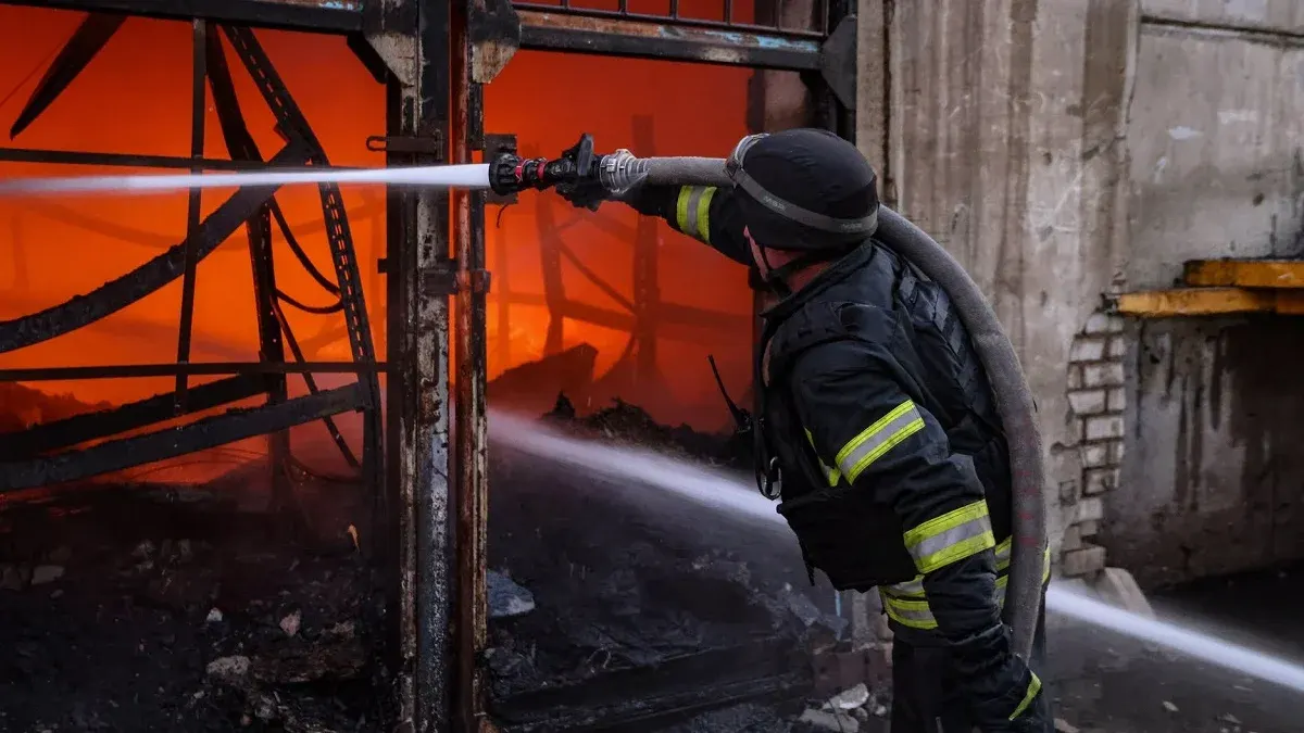 Після удару по ТЕЦ Херсон може залишитися без тепла і світла надовго