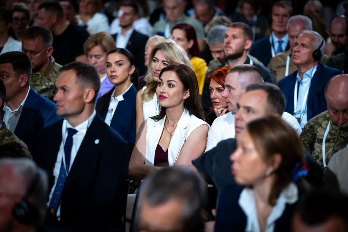 Кім забрав свою колишню радницю з Херсонської ОВА до Мінветеранів