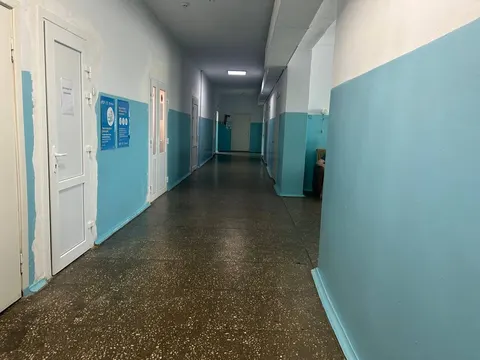 Удар по ринку в Херсоні: двоє загиблих, семеро поранених