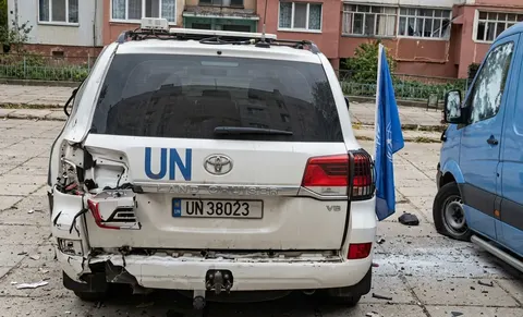 Окупанти частіше цілять по транспорту волонтерів у Херсоні