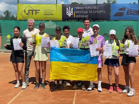 Юна тенісистка з Херсона перемогла на чемпіонаті України
