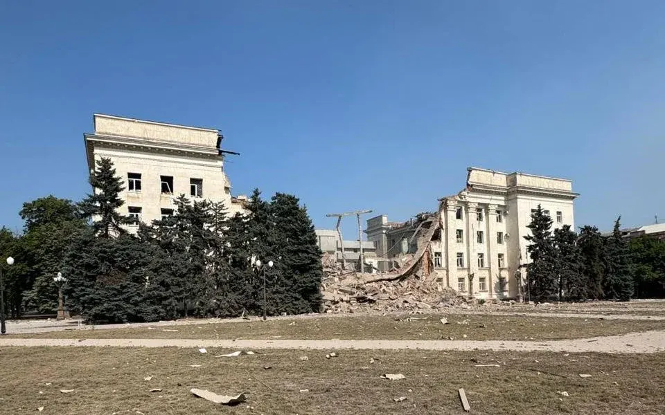 Уряд виділив 419 млн грн на зарплати працівникам Херсонської ОВА та ще п’яти областей