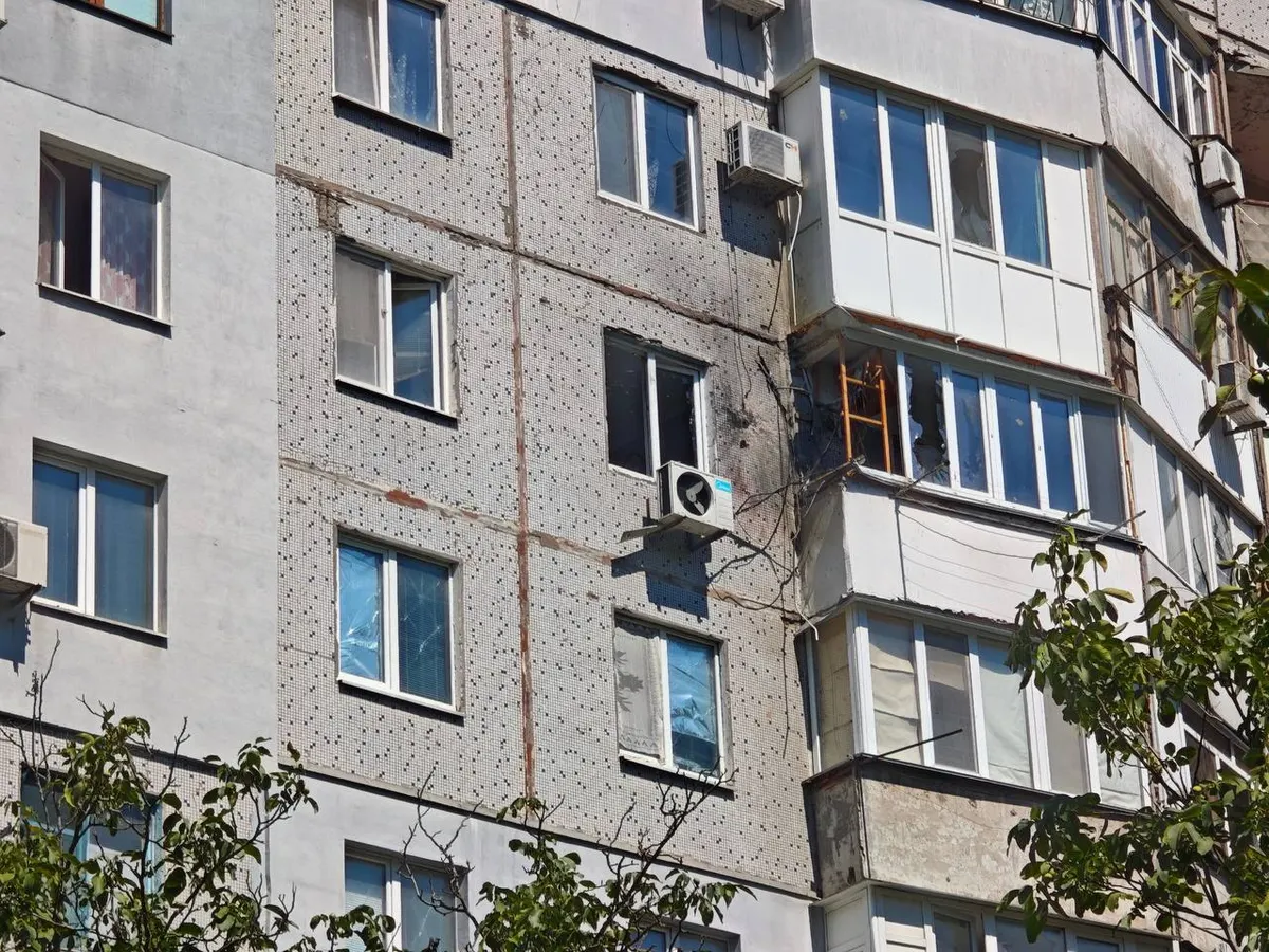 Херсон за місяць: 25 загиблих, 408 постраждалих від атак РФ