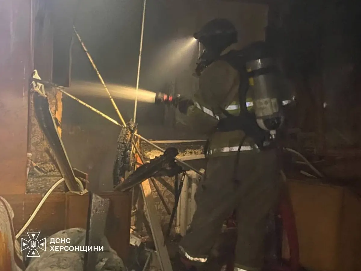 У Херсоні вночі горіли багатоповерхівки після атаки дронів