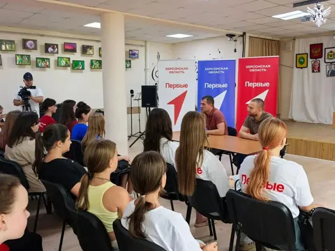 Окупанти через школи готують дітей на Херсонщині до війни