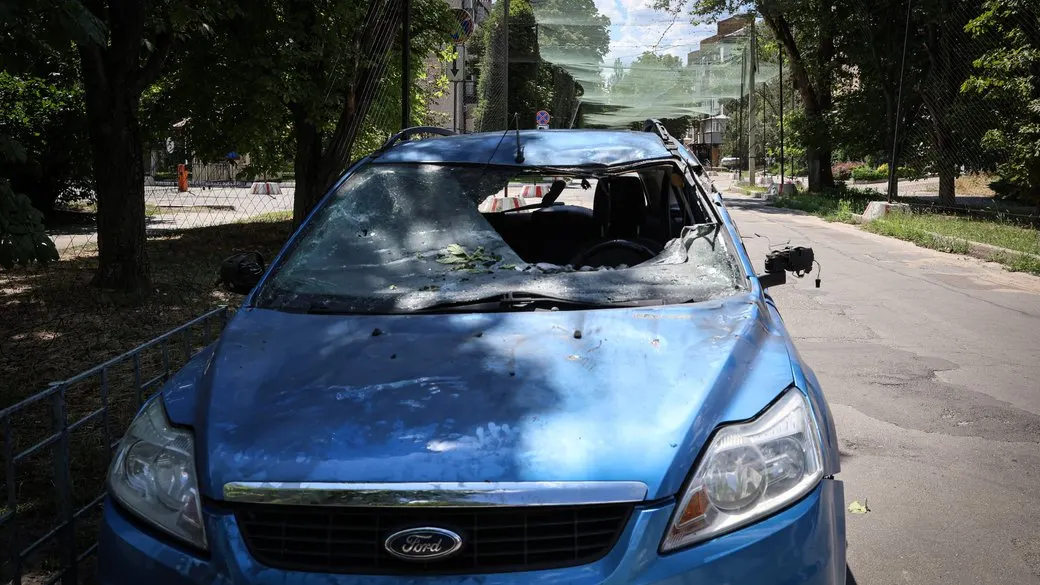 Дрон атакував автівку в Дніпровському районі Херсона: загинув чоловік