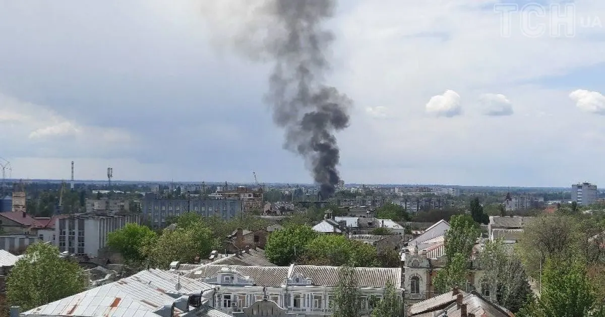 Авіаудари та дрони по Херсонщині: семеро поранених за добу