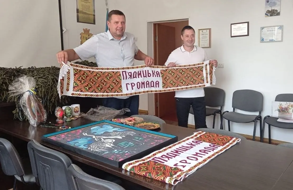 Для захисників з Чаплинки передали маскувальні сітки
