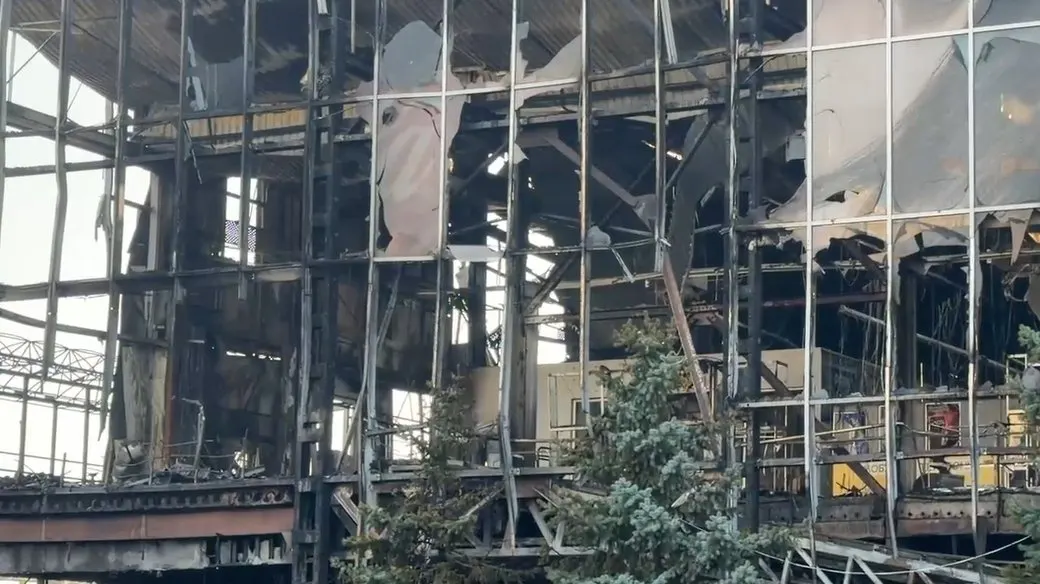У Херсоні дрони зруйнували торговельний центр