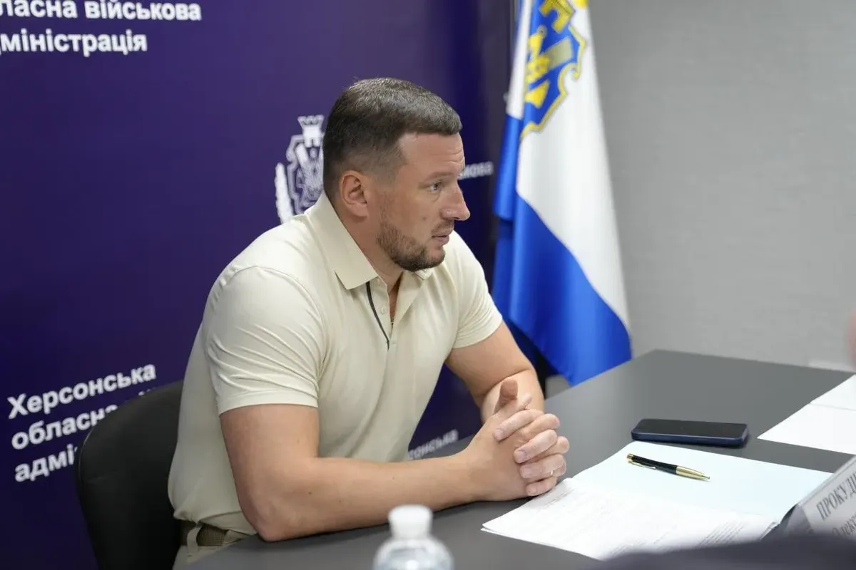 Херсонців попередили про тривалі відключення світла та води: як працює місто