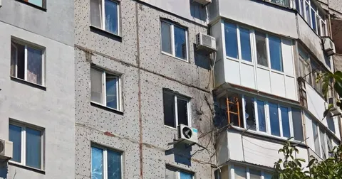 Обстріли Херсонщини: загибла людина, поранені, зруйновані будинки