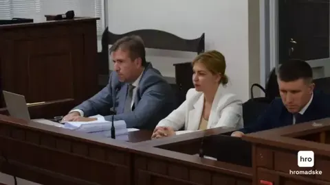 Експосадовиці оголосили підозру: квартири, Mercedes і 13,9 млн грн