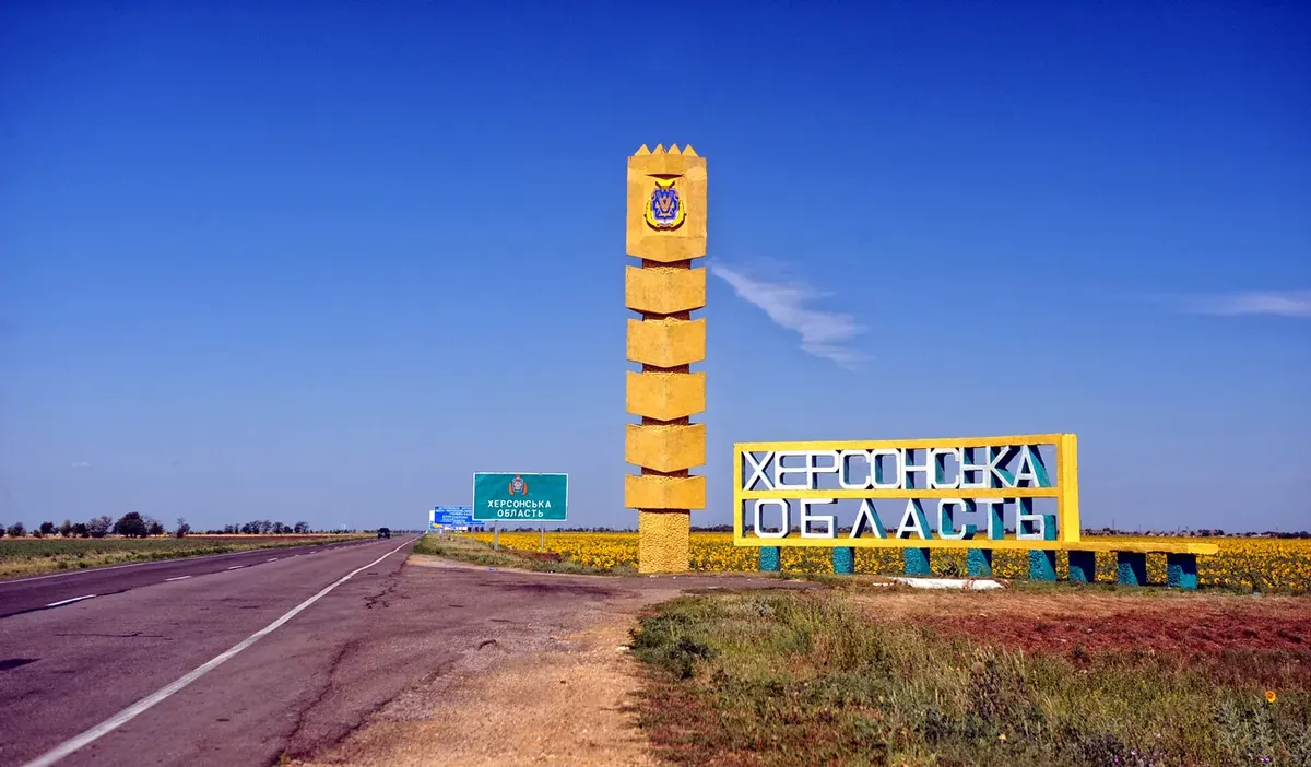 Херсонці довіряють волонтерам більше, ніж владі: цифри