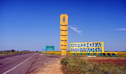 Херсонці довіряють волонтерам більше, ніж владі: цифри