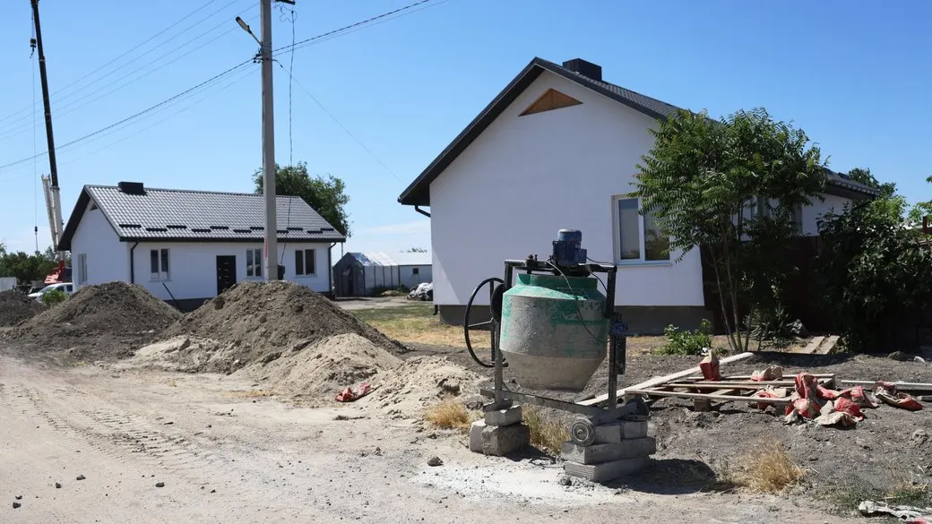 Судитимуть підрядника та інженера: на відбудові Посад-Покровського держава втратила майже 2 млн грн