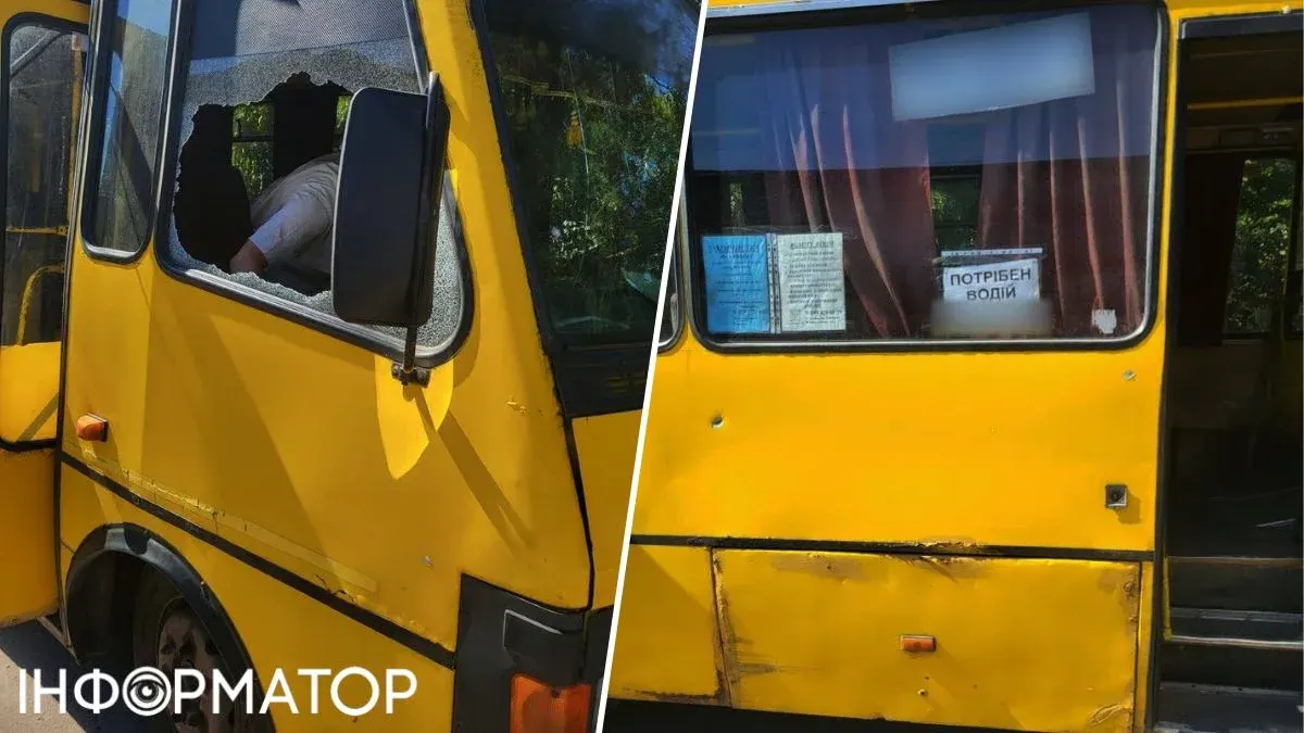 У Херсоні російський дрон влучив у маршрутку: є жертви