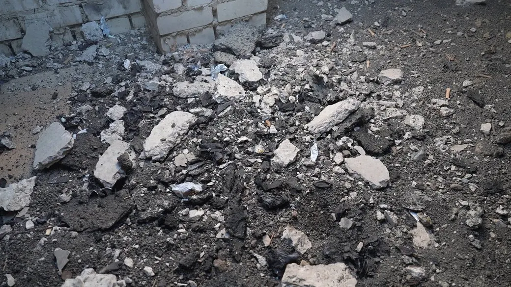 У Корабельному районі Херсона загинув чоловік: ворог бив по місту зранку