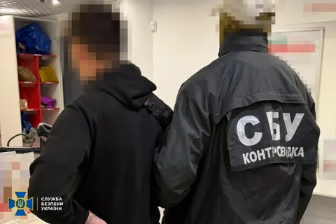 СБУ викрила у Львові двох поплічників РФ: через Starlink планували операції на Х