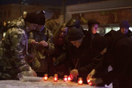 В Каховке почтили память погибших революционеров