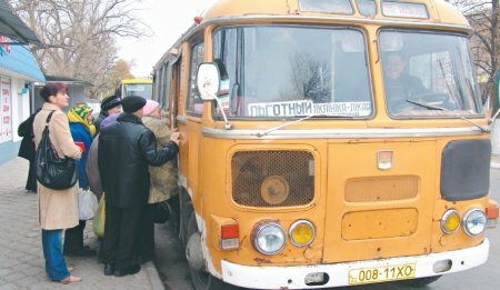 Для каховчан проезд в автобусах опять подорожает