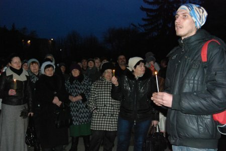 Каховчане почтили память погибших на Майдане